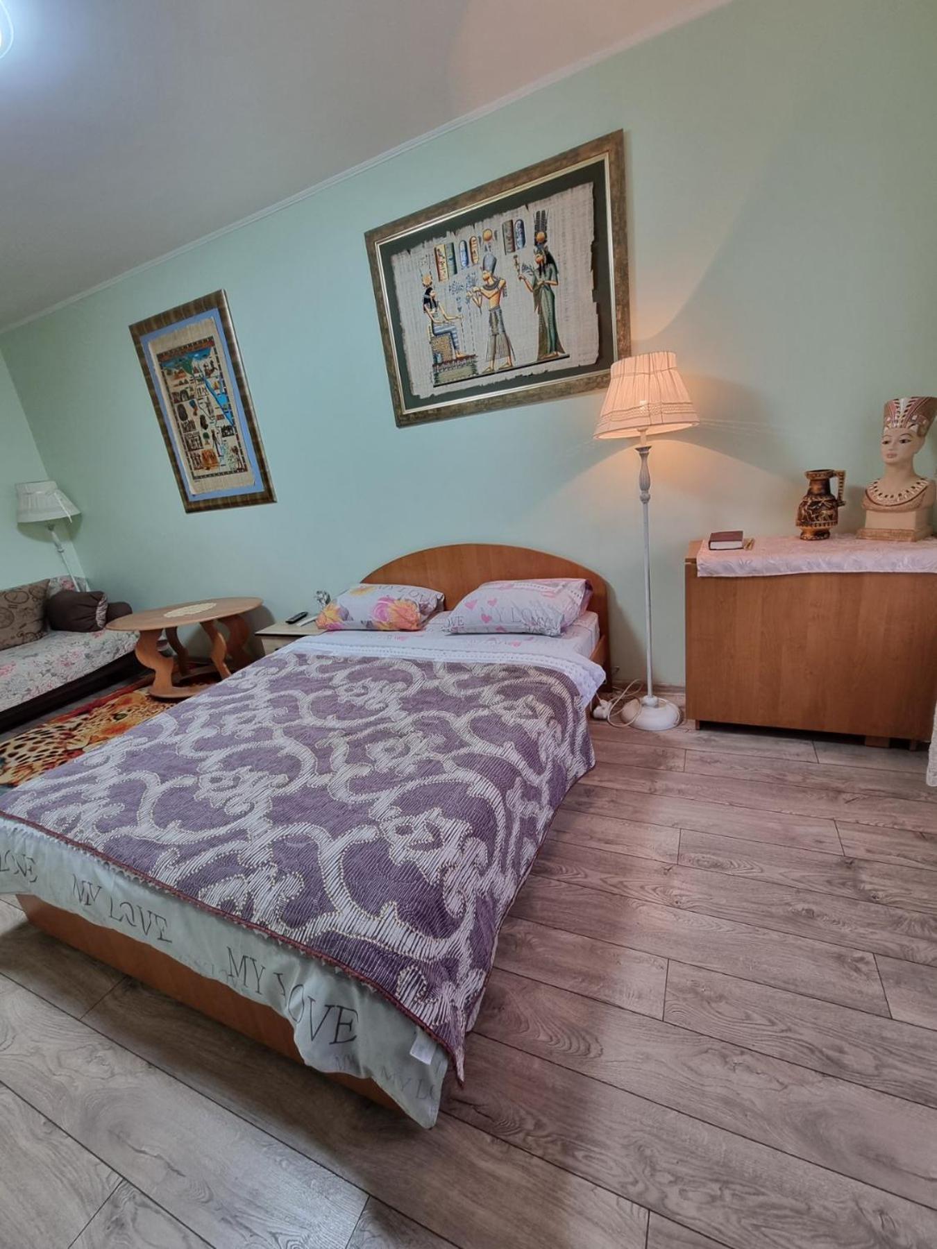 House Hotel Apartments 2 Rivne Kültér fotó